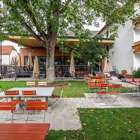 Landgasthof Moser & Restaurant Bootshaus Windorf  Εξωτερικό φωτογραφία