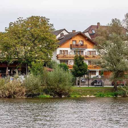 Landgasthof Moser & Restaurant Bootshaus Windorf  Εξωτερικό φωτογραφία