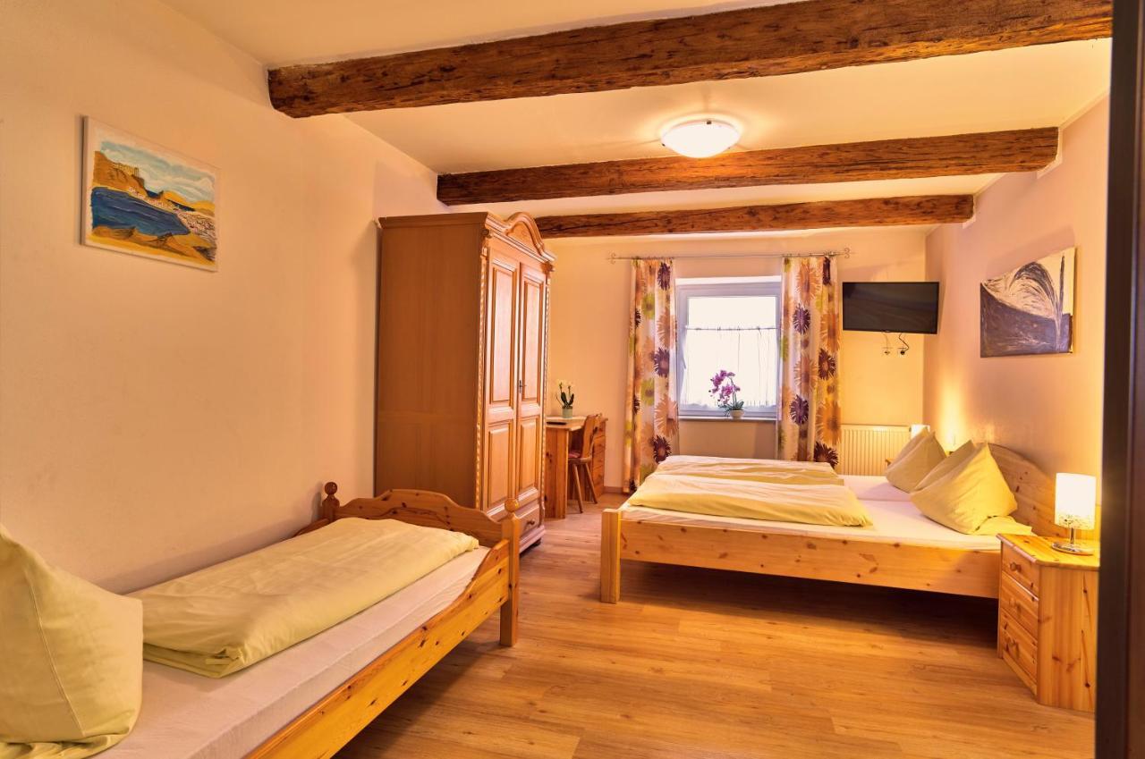 Landgasthof Moser & Restaurant Bootshaus Windorf  Εξωτερικό φωτογραφία