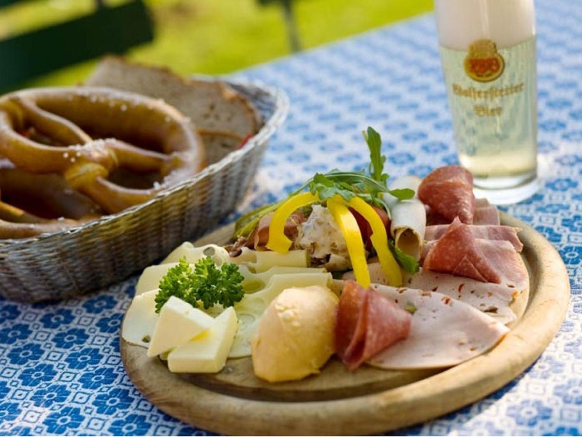 Landgasthof Moser & Restaurant Bootshaus Windorf  Εξωτερικό φωτογραφία