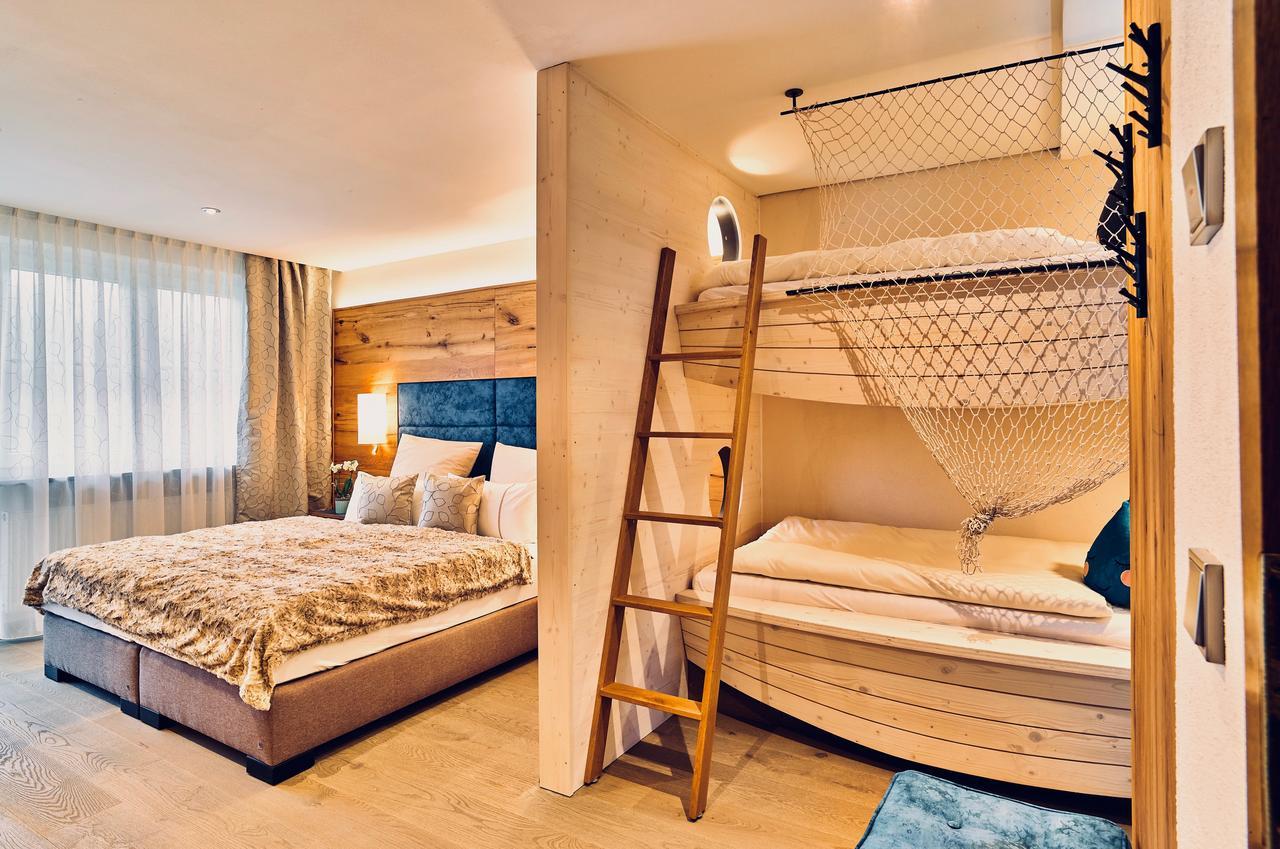 Landgasthof Moser & Restaurant Bootshaus Windorf  Εξωτερικό φωτογραφία